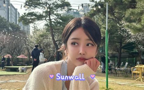 Ver en a la carta หนังโป๊เกาหลี sunwall95 สาวเกาหลีเน็ตไอดอลน่ารัก นั่งแหกหีบนดาดฟ้า ก่อนจะโชว์เสียวยั่วเย็ดเย็ดกับช่างทาสี เจอกระเด้าเสียวริม.